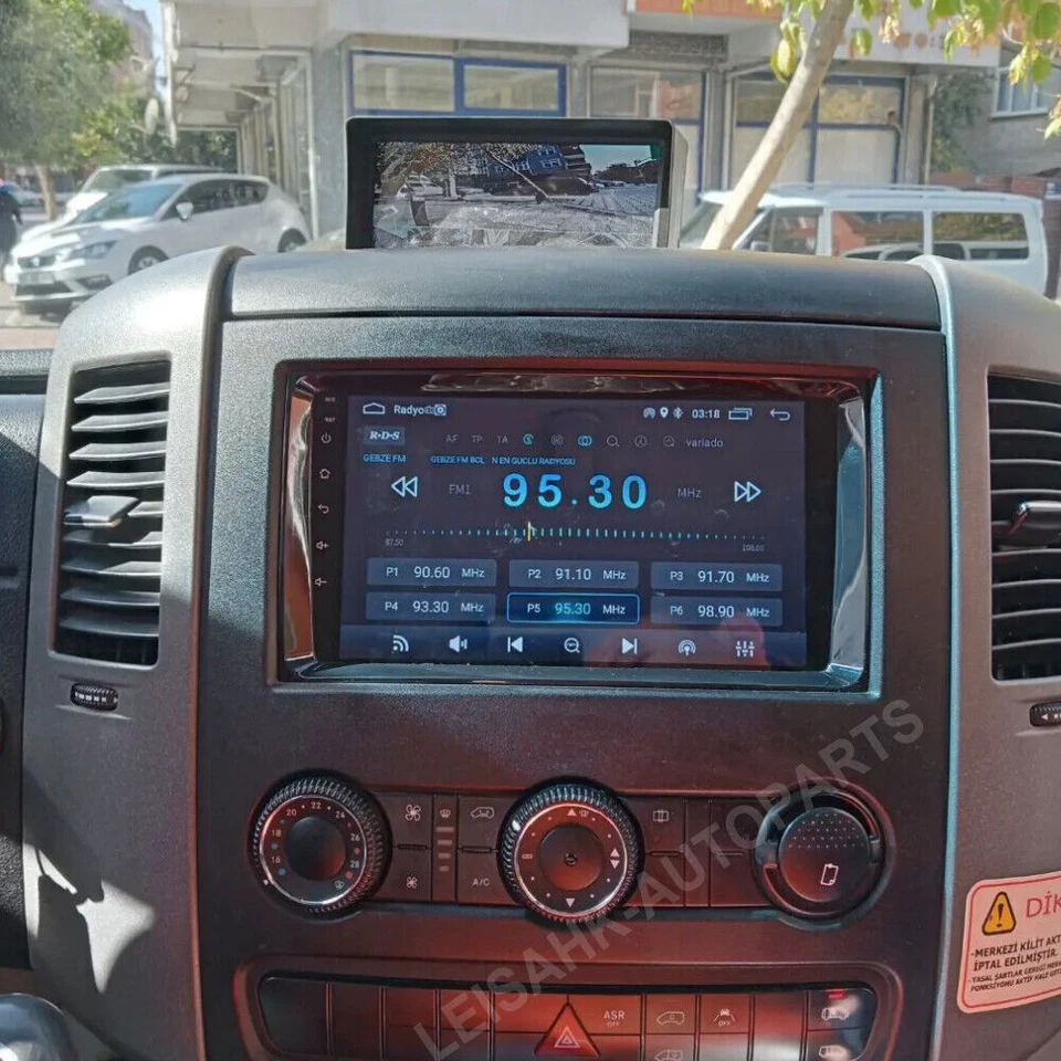 Android 13.0 CarPlay Radio GPS Navi Camera For 2009-2017 Mercedes Benz Sprinter - Image 4 of 4