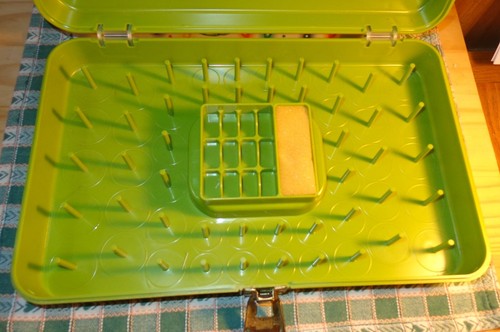 ALTE VINTAGE AVOCADO GRÜN KUNSTSTOFF WILSON WIL-HOLD FADEN TRUHE ETUI Nähbox - Bild 11 von 12