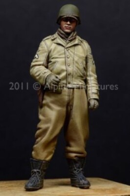 ALPINE MINIATURES 1:35 SET 35114 WW2  US AFV CREW #1  (1 FIGURE-2 HEADS)