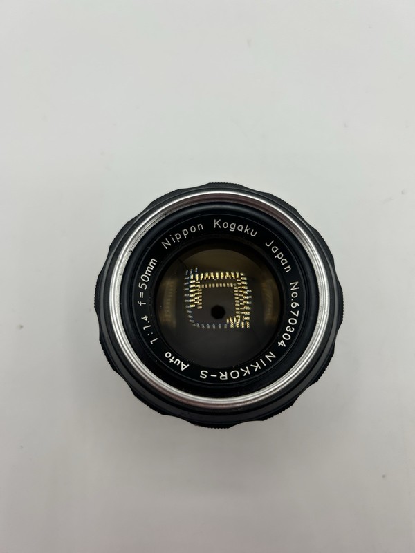 Nikon Nikkor-S 50mm f/1.4 nippon kogaku