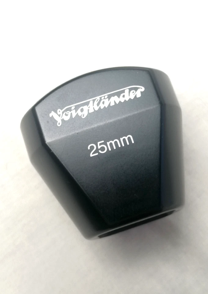 Voigtlander 25mm shoe mount viewfinder - Image 3 of 4