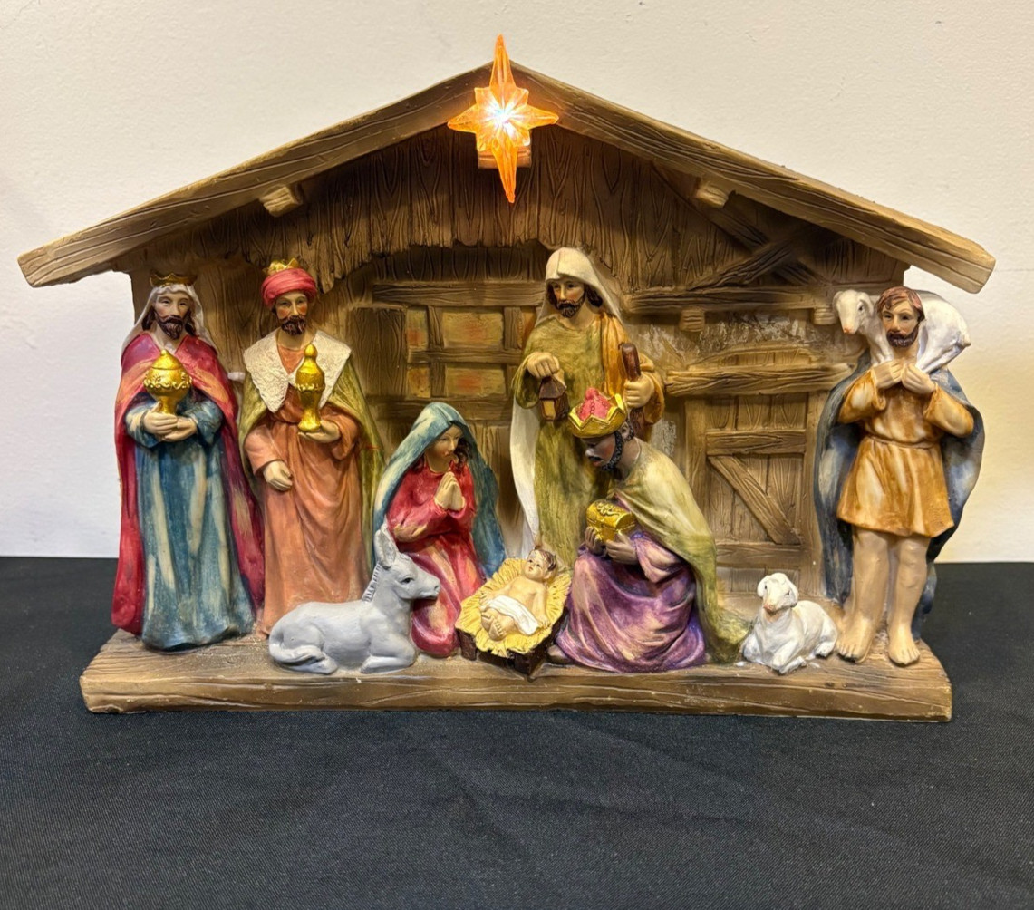 Glitzhome Illuminated Star Nativity Set Scene Resin One Piece Figurine