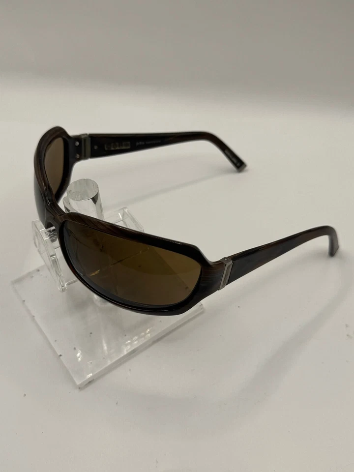 Gafas de sol John Varvatos V721 en color Brownhorn Foto 2 de 4