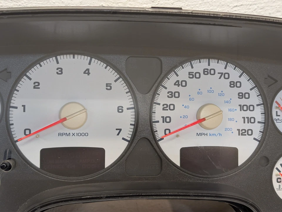 2003-2005 Dodge Ram 2500 3500 5.9 CUMMINS SPEEDOMETER CLUSTER DIESEL P56045755AB - Image 4 of 4