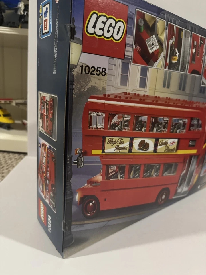 LEGO 10258 : London Bus, Retired Set, Sealed - Image 4 of 4