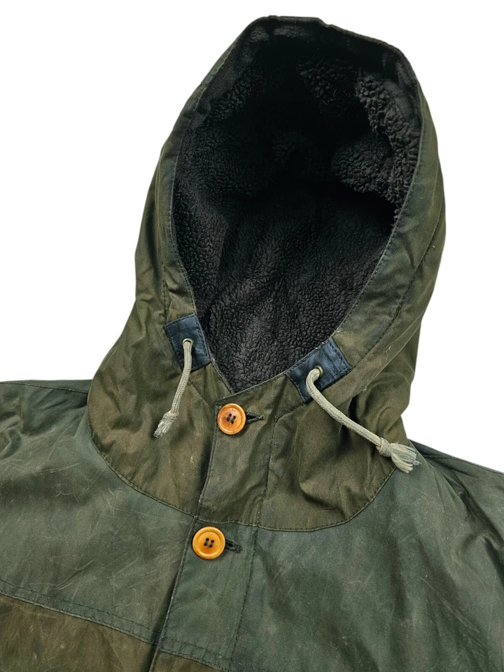LO ÚLTIMO Abrigo Para Hombre BARBOUR @ GAME PARKA CAPUCHA FORRADO POLAR Cremallera ENCERADO OLIVO L (*Ajuste M) Foto 3 de 4