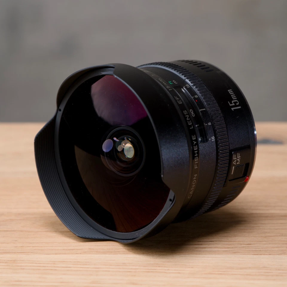 Canon EF 15mm f2.8 fisheye ojo de pez - Imagen 3 de 4