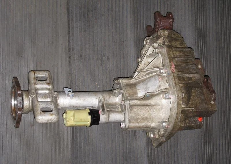 2007-2013 Chevy Silverado 1500 Front Axle Differential Carrier 3.42 Ratio GU6 Foto 2 de 4