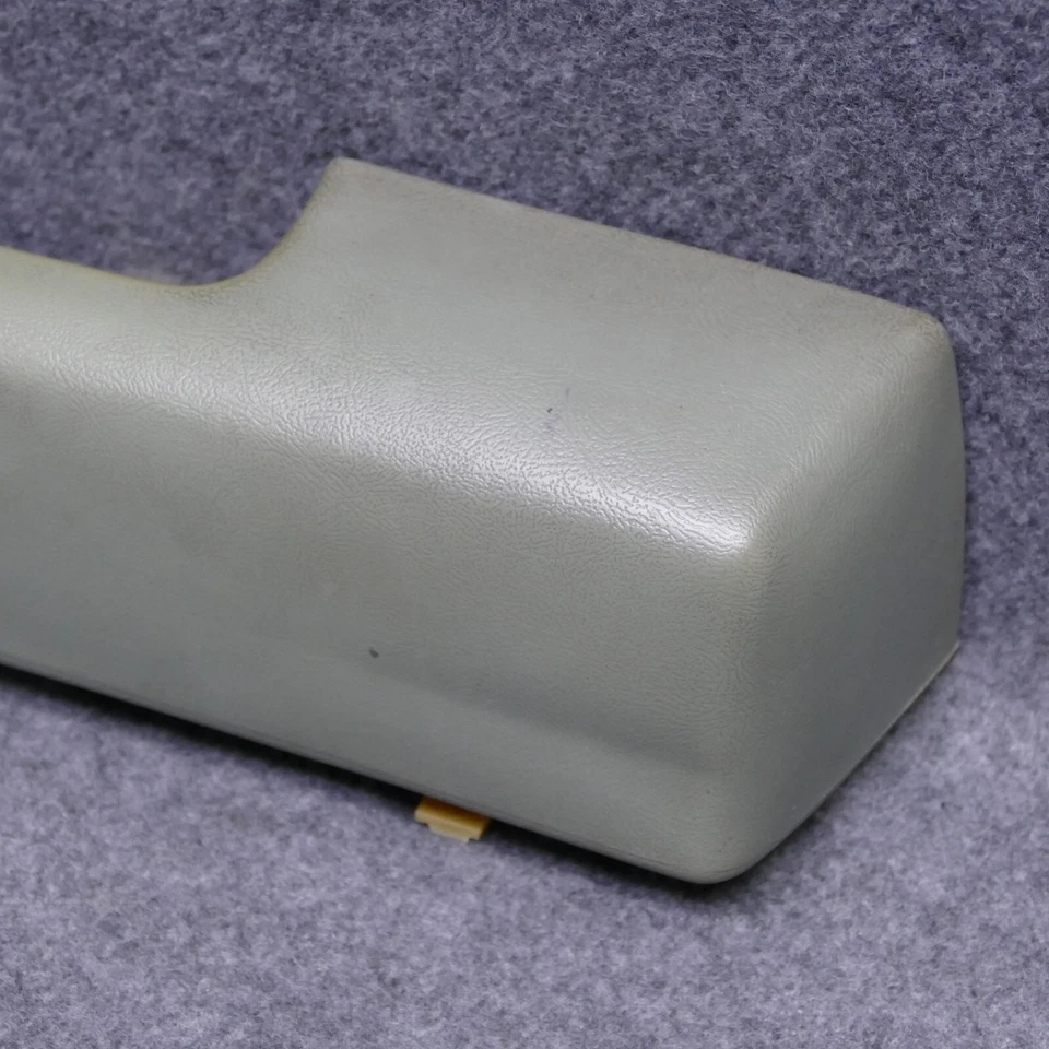 Buick Century LH 1986 conductor puerta delantera reposabrazos almohadilla vinilo gris 20263046 M554 Foto 4 de 4