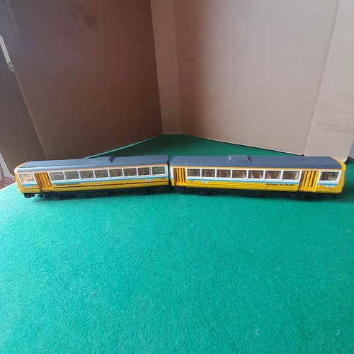 HORNBY RAILWAYS PAAR BR Class 142 Pacer Regional Railways UNITS 55561 | Zustand: Used