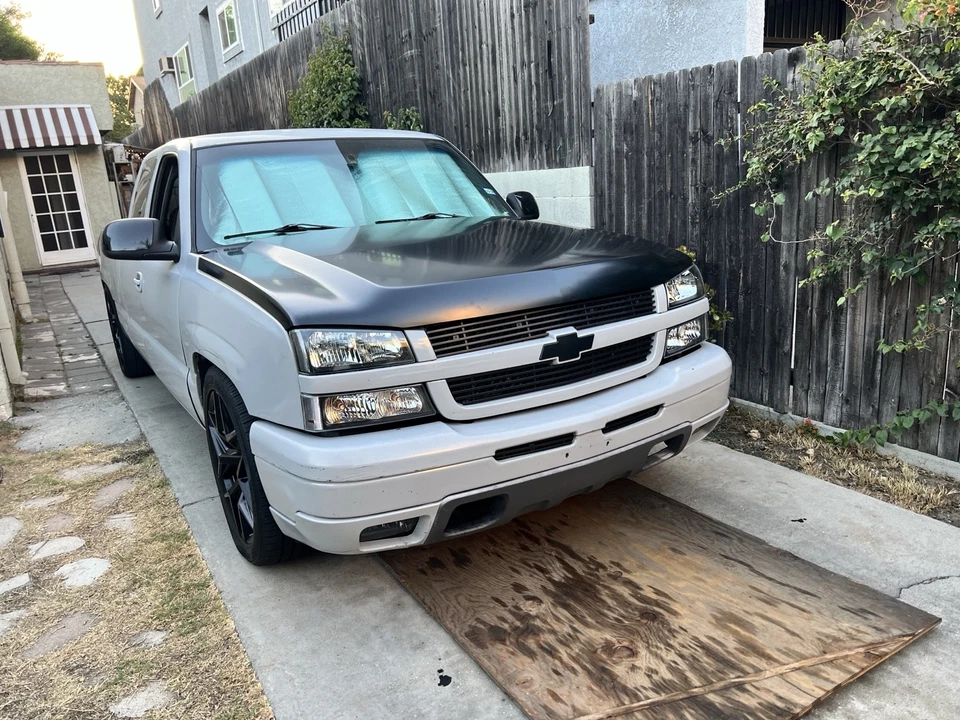 2000 Chevrolet Silverado 1500 C1500 - Image 2 of 4