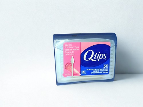Q-tips Precision Tip Cotton Swabs Paper Stick Pointed Tip White 30 Count - Picture 2 of 6