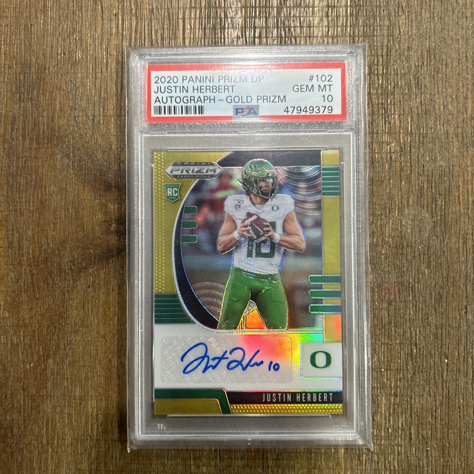 2020 Panini Justin Herbert Prizm DP Rookie Gold 2/10 PSA 10