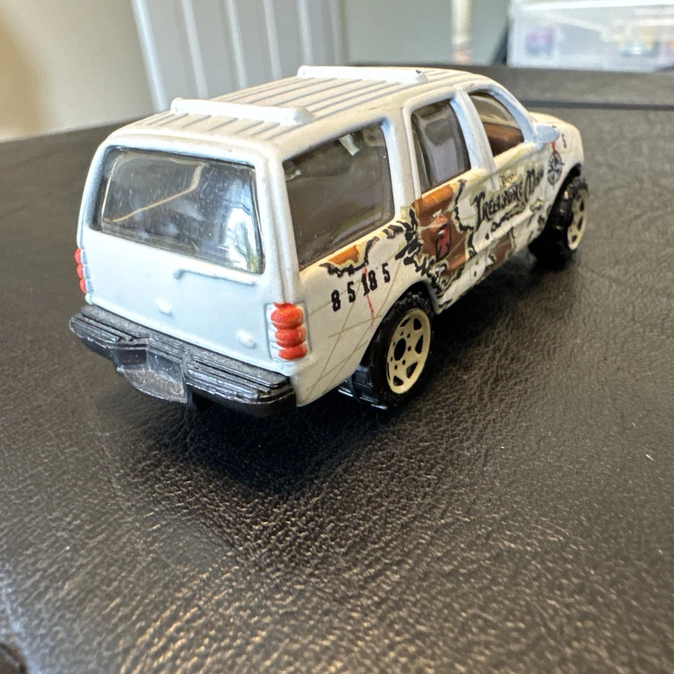 1998 Matchbox FORD EXPEDITION TREASURE MAP - Image 4 of 4