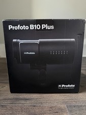 Profoto B10 Plus 500 AirTTL Off-Camera Flash   Excellent Condition