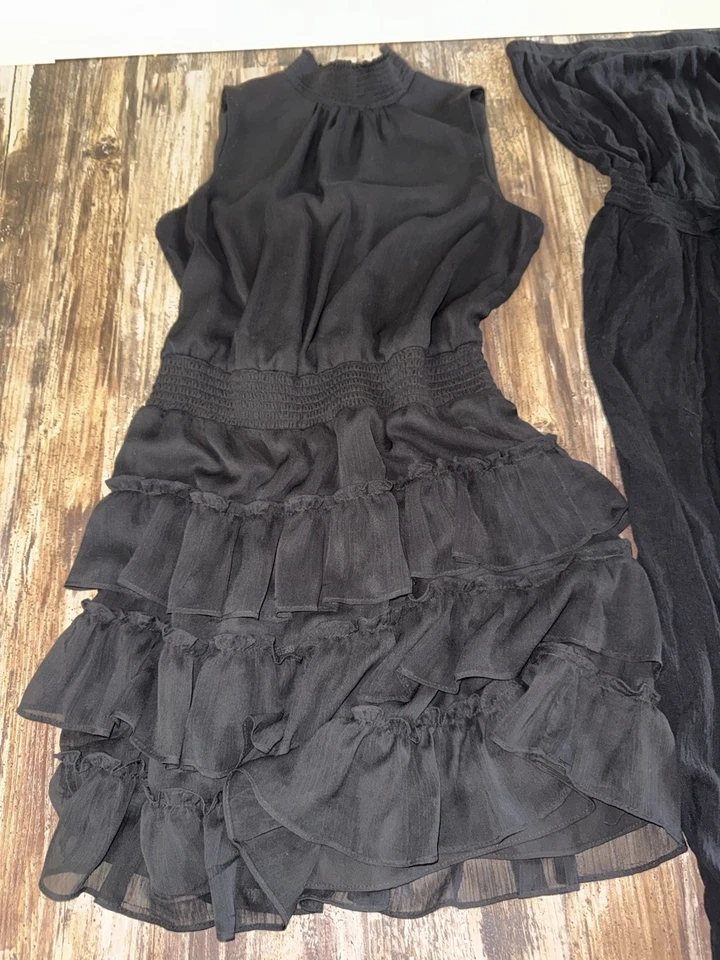 Lote de macacão feminino tamanho médio - Imagem 2 de 4