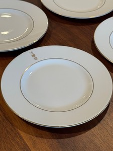 Wedgwood Vera Wang 9” Gold Asian Symbols Accent Salad Plate-Set of 4