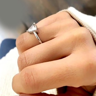 Platin Luxus Diamant Ring 1,50 Karat E F VVS IGI Lab Grown Dreiecksschliff PT950