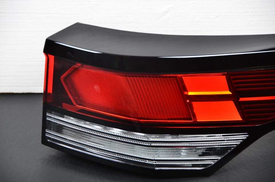 2025 Volkswagen Tiguan BASE LED Tail Light Lamp RH Right Passenger Side OEM - Изображение 2 из 4