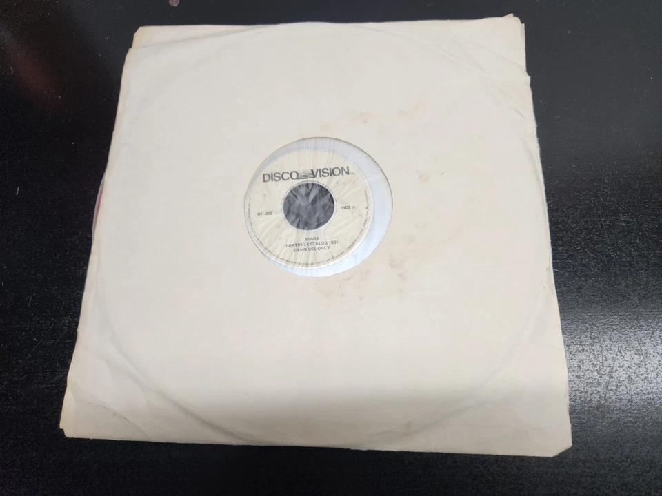 Catálogo Tele-Shop Disco Vision Sears 1981 vintage para verano en disco láser Foto 2 de 4