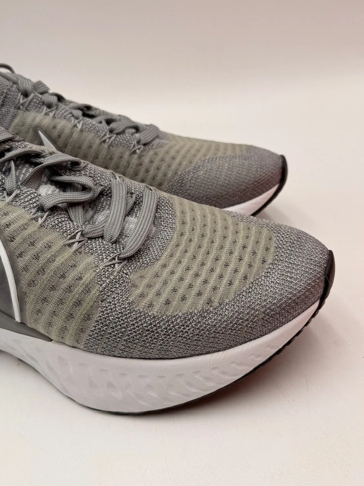 Nike REACT INFINITY RUN FK 2 Men's NEW Running Sneaker Gray US Size 11.5 - Image 2 of 4