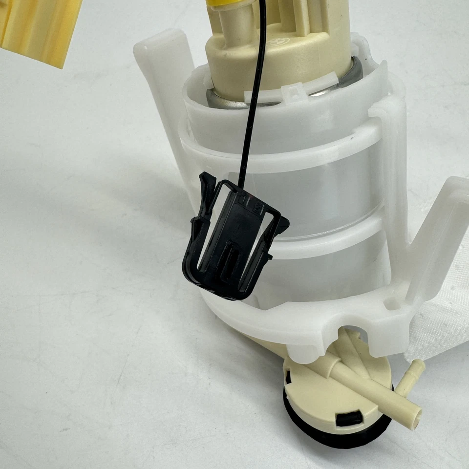 Fuel Pump Module 16117217261 for BMW 750i 750Li 750i xDrive 750Li xDrive 09-15 Foto 4 de 4