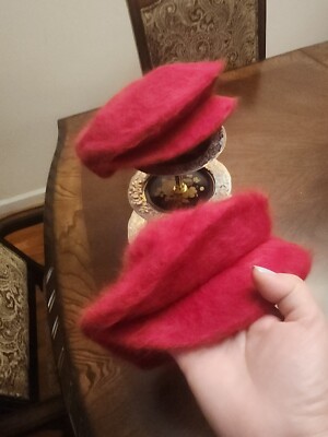 WOMAN Red Angora 90% Beret One Size NWT