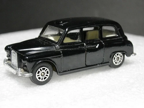 Corgi  Austin London Taxi Cab, Very Good Condition