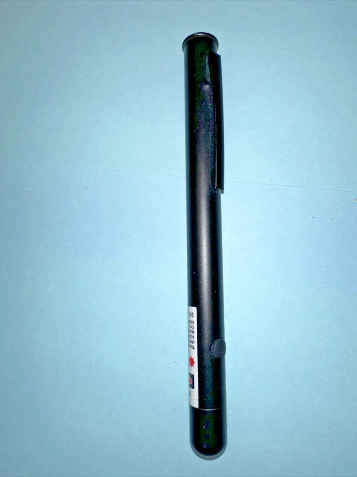 Vintage Sean & Stephen Corporation Class IIIA Laser Pointer 650nm Looks NEW!!! - Image 3 of 4