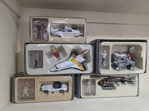 Boîte Corgi James Bond 007 – 8 Véhicules Miniatures Sous Blister – Édition 2006