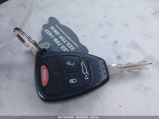 Vidrio de ventilación de puerta trasera izquierda usado se adapta a: Chrysler 200 SDN 2011 grado trasero izquierdo Foto 2 de 4