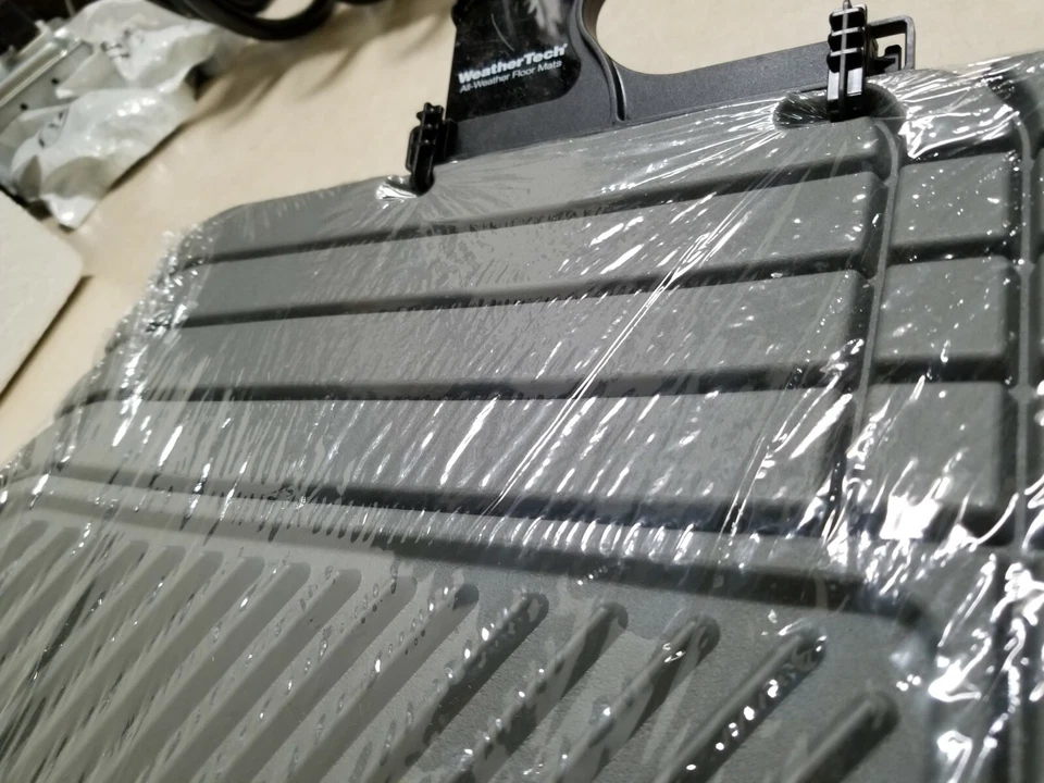 WeatherTech All-Weather Floor Mats for Chevy Dodge Ford GMC - 2nd Row - W25GR - Image 3 of 4