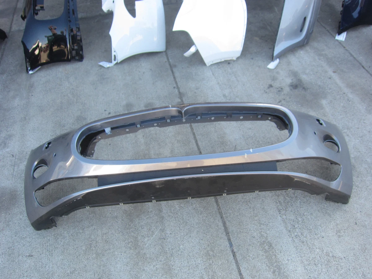 Maserati GranTurismo - Front Bumper (Grey) - P/N 980145003 