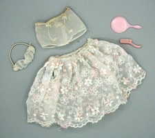Vintage BARBIE Doll Fashion 921 Floral Petticoat