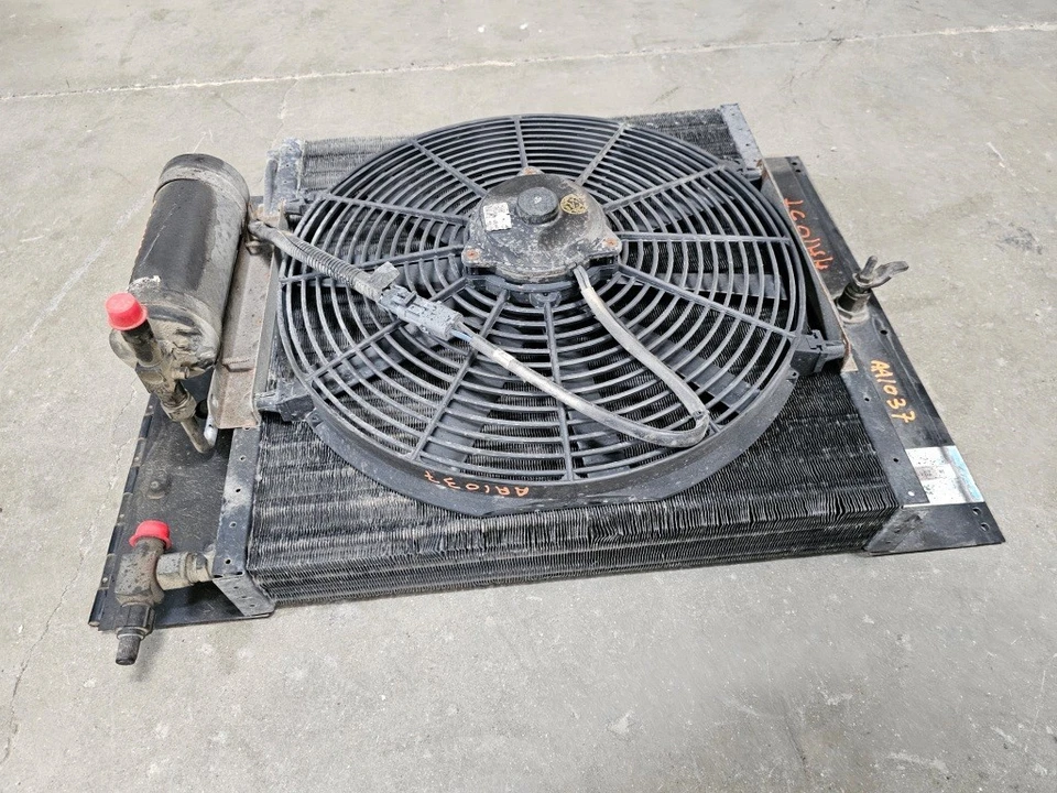 USED 07 Monaco Diesel RV AC CONDENSOR w FAN La Palma XL Ship 2011081 Los Angeles - Image 4 of 4