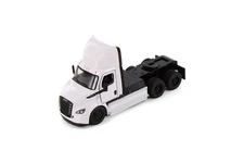 5466D Kinsmart - Freightliner eCascadia. 1:62 scale diecast collectible model ca