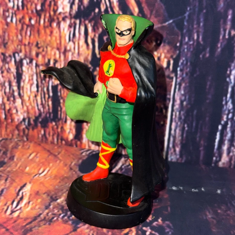 Eaglemoss 2009 DC Comics GA Green Lantern Die-Cast Collectible Statue Figurine - Image 4 of 4