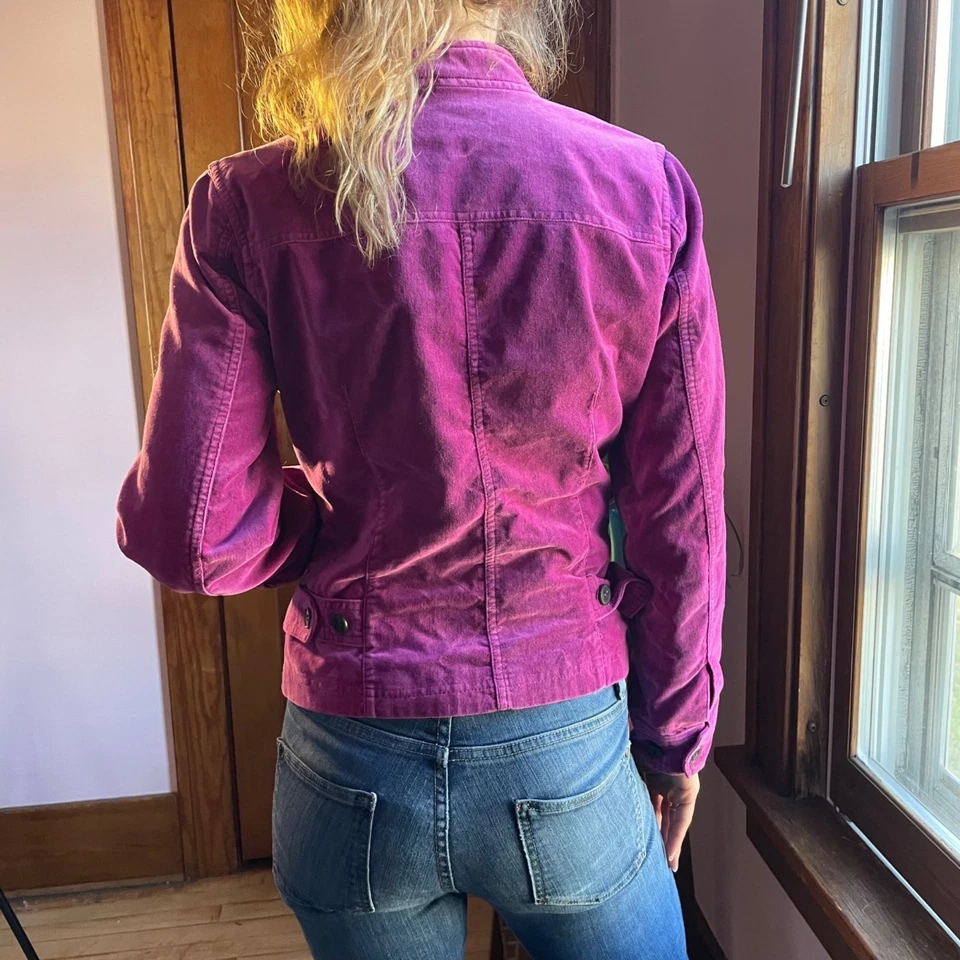 Chaqueta de terciopelo rosa Y2K para mujer pequeña S magenta felpa estilo utilitario botón delantero Foto 3 de 4