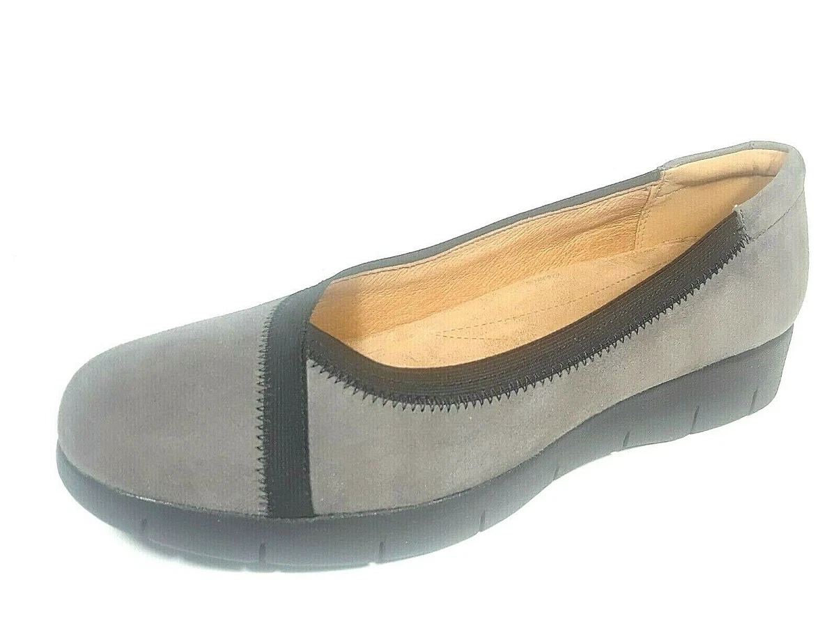 Clarks Artisan Daelyn Hill Gray Suede Slip on Wedge Loafers Shoes Size 8.5 Wide