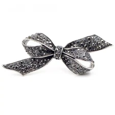 ZARD Ribbon Bow Marquise Crystal Pin Brooch in Vintage Silver Tone