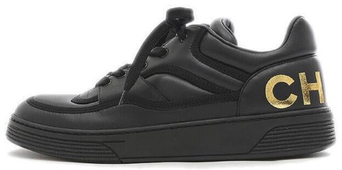 専用CHANEL 2点 CHANEL Black White Athletic Sneakers Low Top Lace-Up Nylon IC45587