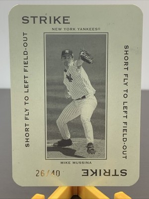2005 Donruss Throwback Threads Mike Mussina Short Fly To Left Field-Out /40