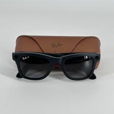 Ray-Ban Meta Wayfarer Gen 1 Matte Black/Gradient Graphite Lens - Excellent