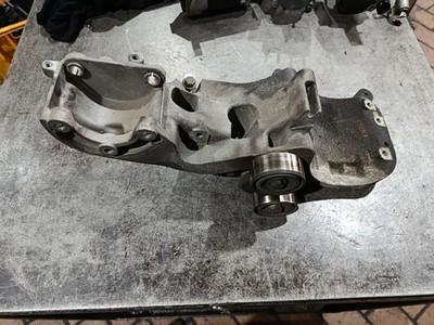 DACIA SANDERO BS 1.4 8200941114 Lichtmaschine Halter Träger Aggregatträger
