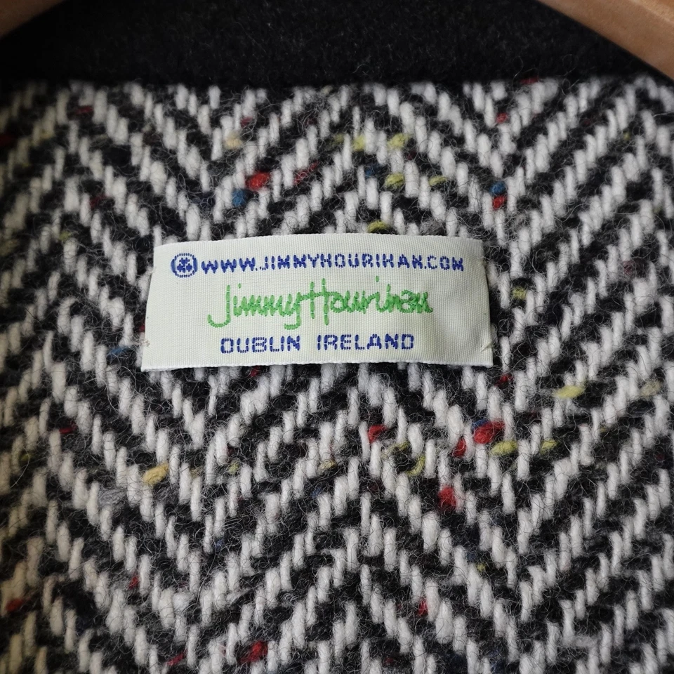 Jimmy Hourihan Traditional Pure Irish Wool Walking Cape Donegal Tweed Belted - Image 4 of 4