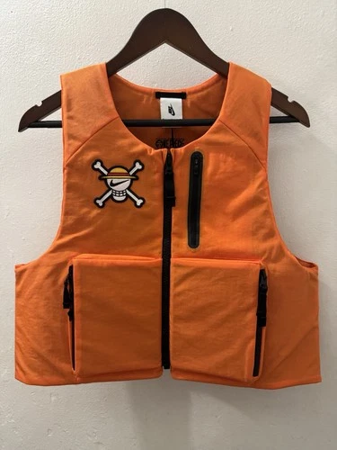 ONE PIECE x NIKE NRG Vest Strawhat Pirates dotSWOOSH Collab SIZE MEDIUM video thumbnail