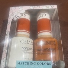 Chance Soak Off Gel/ Nail Laquer Duo Matching Colors #319 Cre8tion