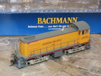 CA120: Bachmann Spur HO S4 Diesellok Union Pacific 1154 - DCC ready