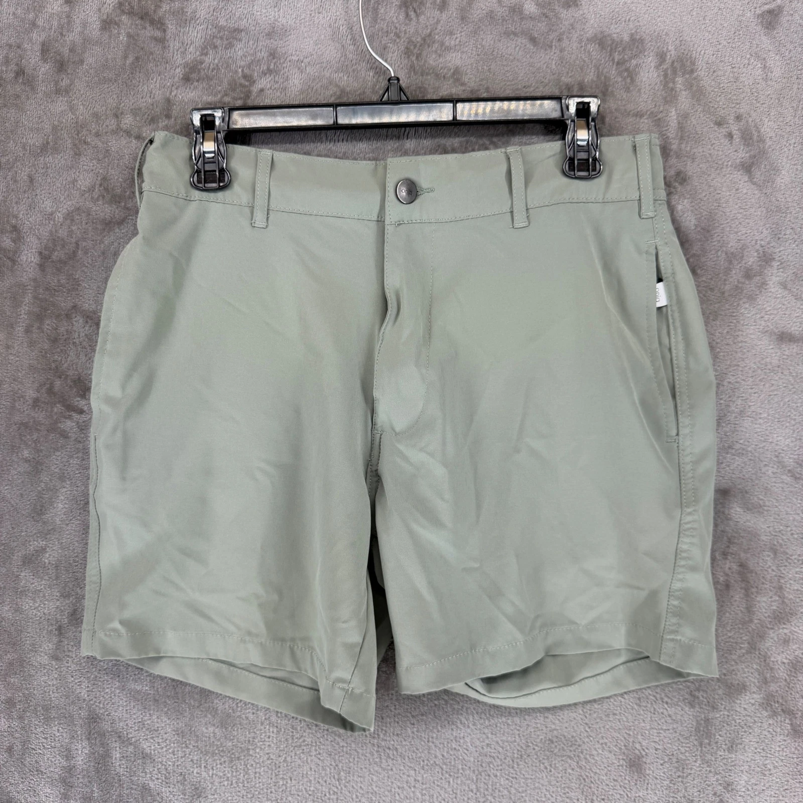 Onia Mens Sage Green Hybrid Shorts Size Small Stretch Quick Dry OM 22 740