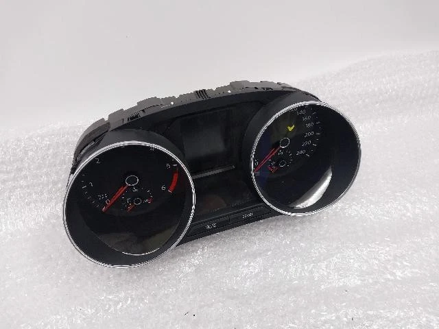 2015 Volkswagen Polo Instrument Clusters 6C0920741A - Image 2 of 4